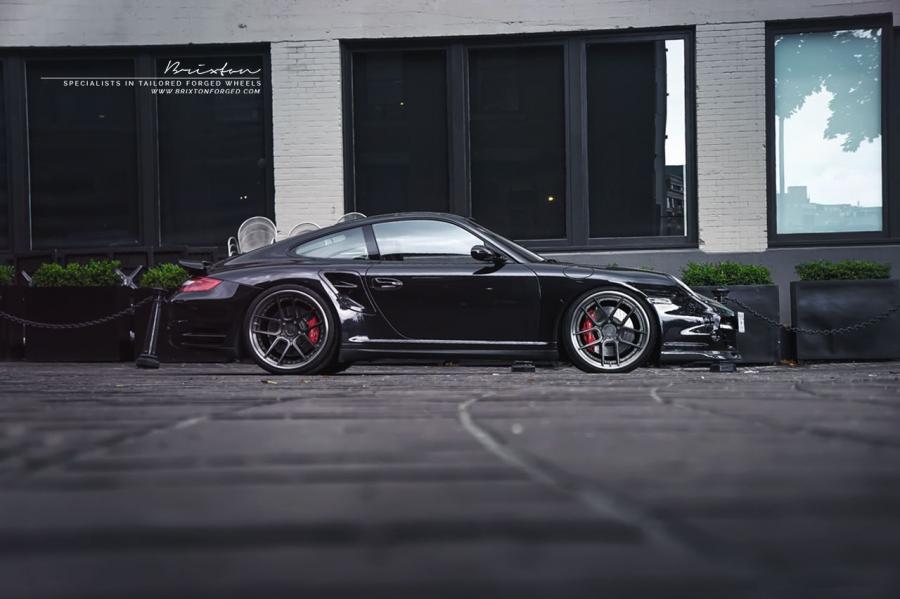  Porsche 911 Turbo by ReinART Design 2015 года  (фото 10 из 17)